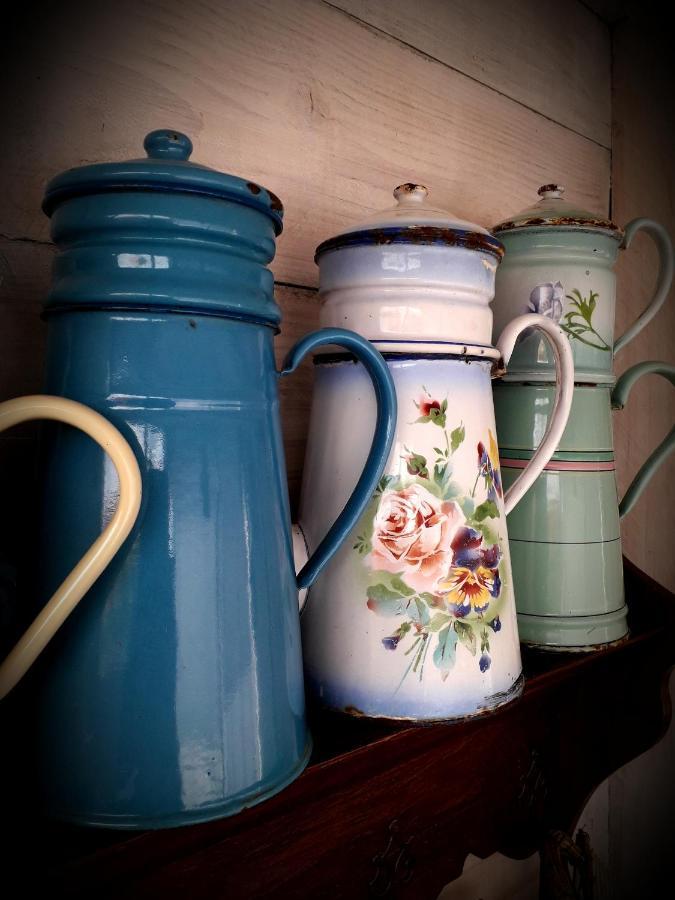 B&B Chez Annie Saint-Martin-de-Gurçon Екстериор снимка