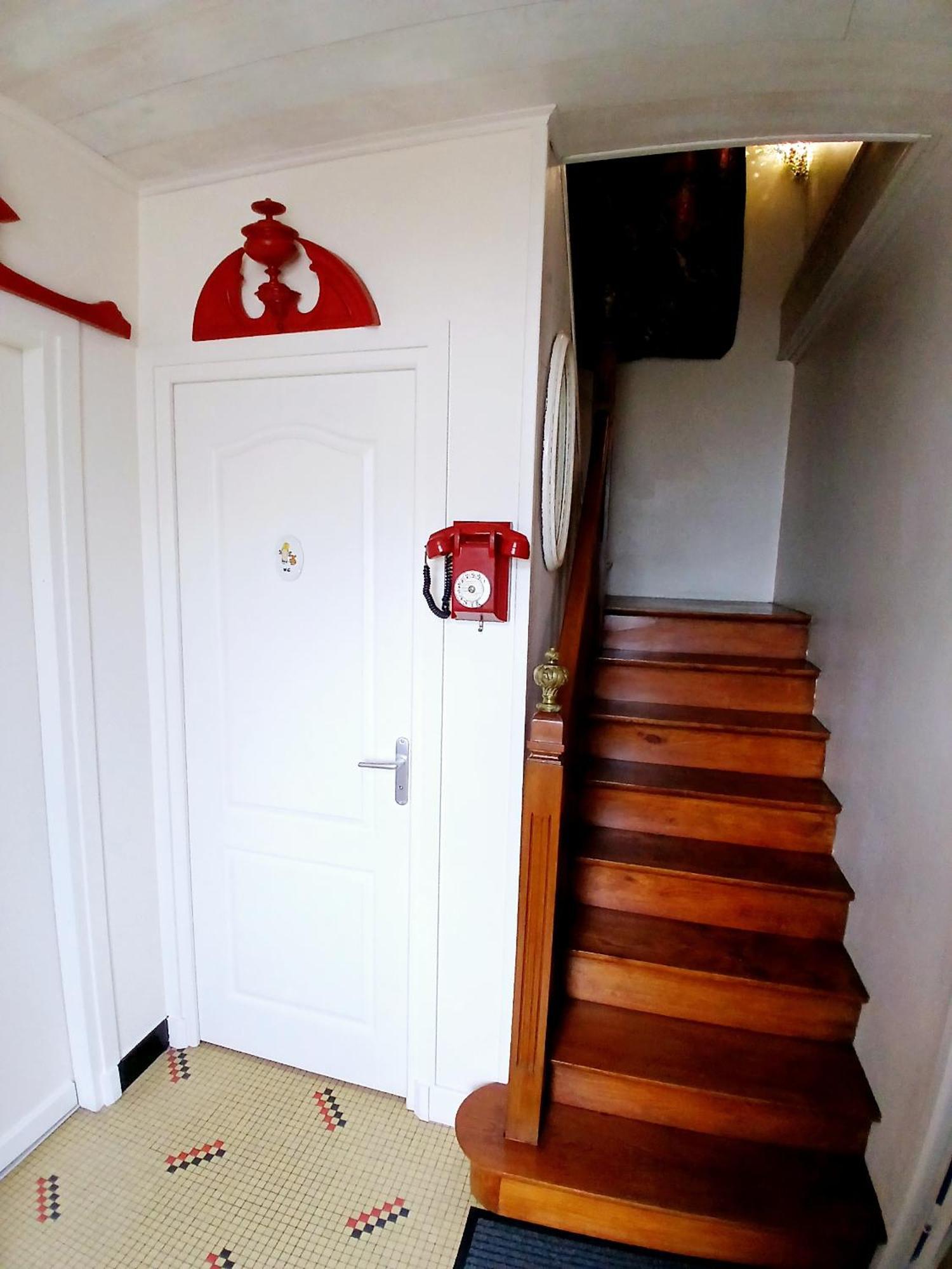 B&B Chez Annie Saint-Martin-de-Gurçon Екстериор снимка